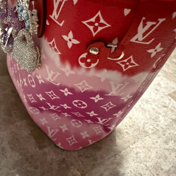 AUTHENTIC LOUIS VUITTON Red OMBRE NEVERFULL-RARE AND PRISTINE CONDITION - Picture 4 of 10